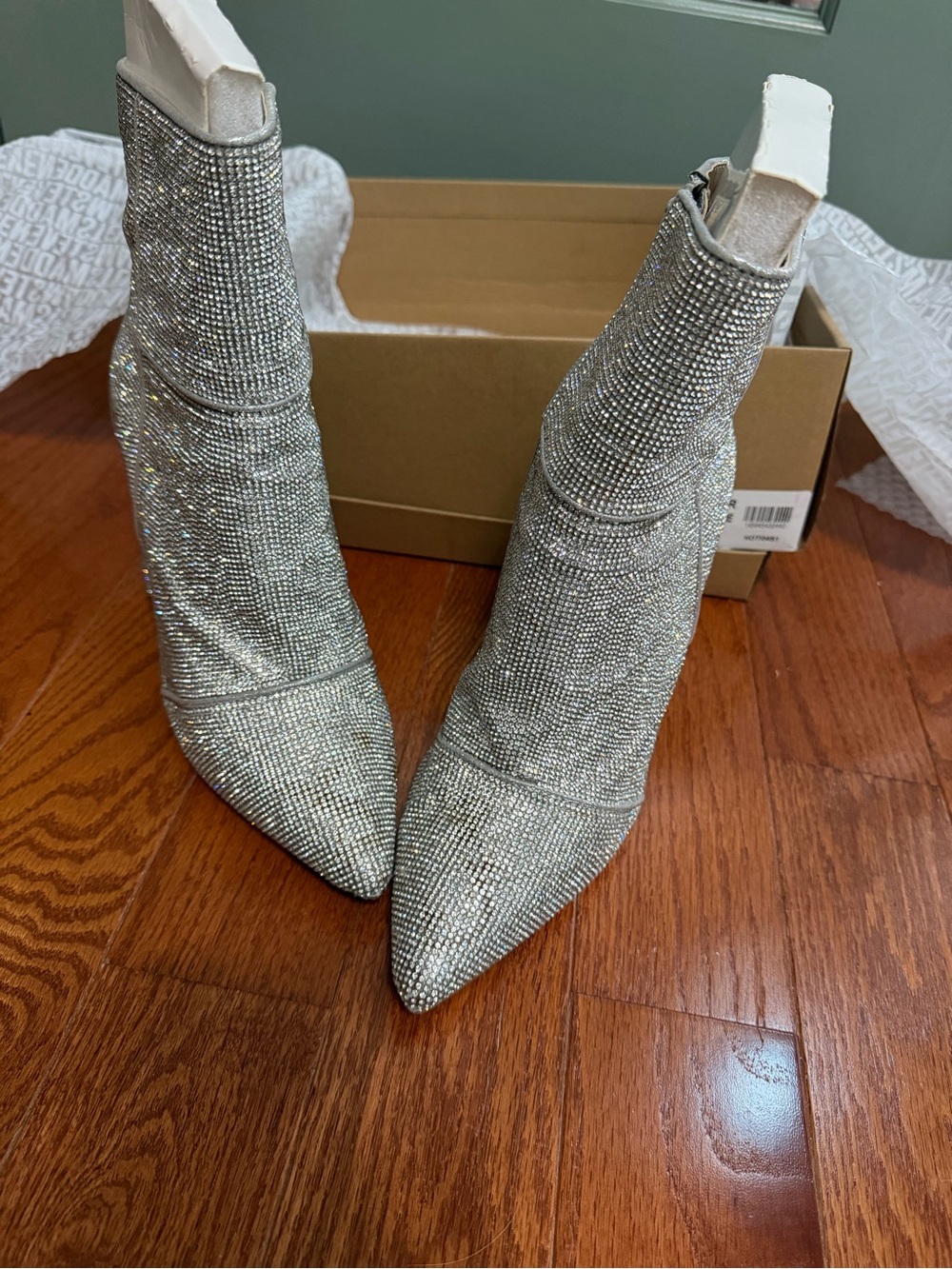 Steve Madden Silver Rhinestone Pointed Toe Block Heel Ankle Boots - Picture 2 of 10